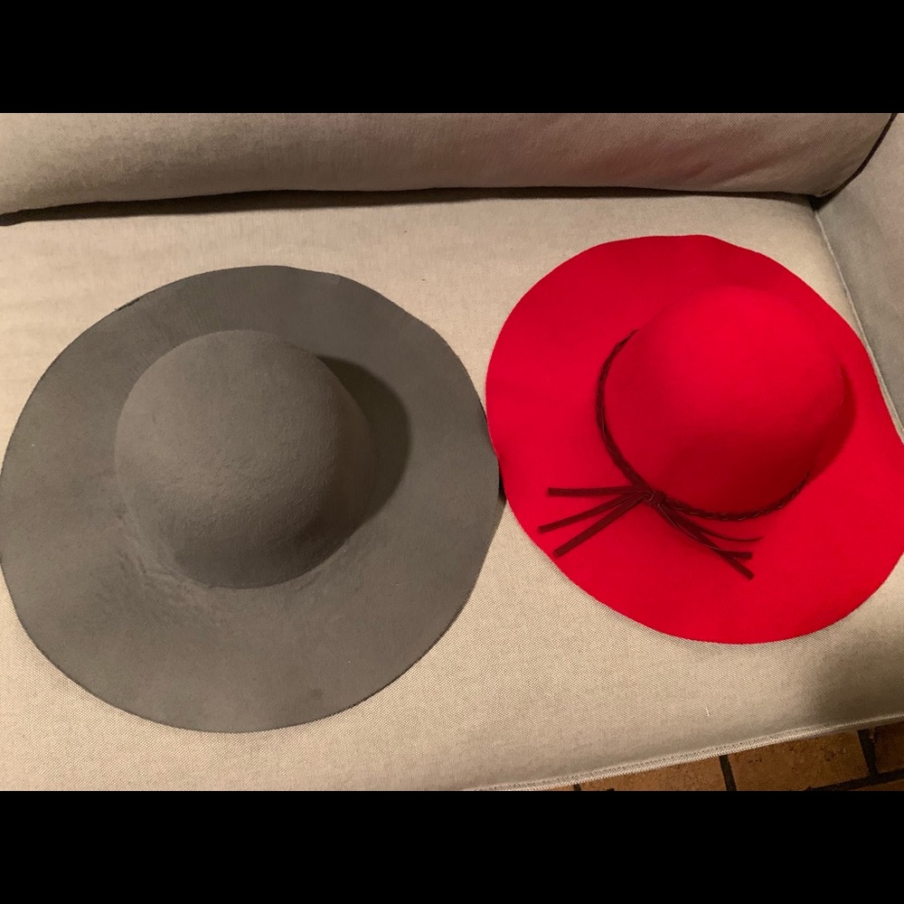 Large sun hats